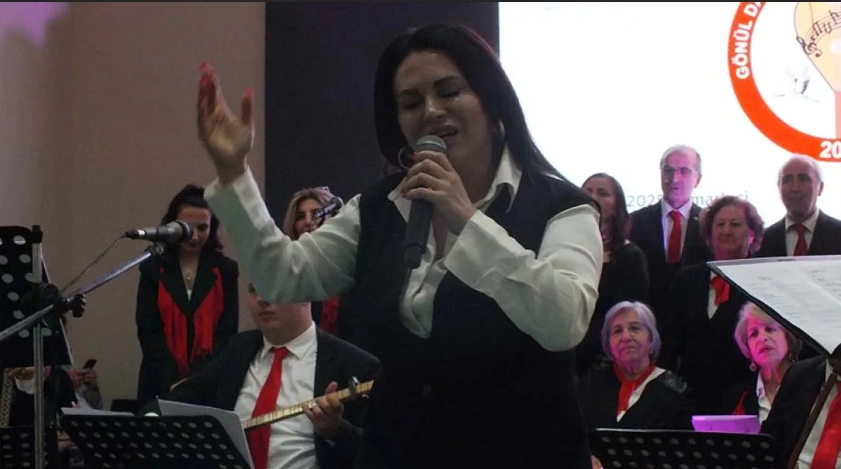 Selma Geçer, Azerbaycan’ın Coşkusunu "Gönül Dağı Nefesi" Konserinde Yükseltti