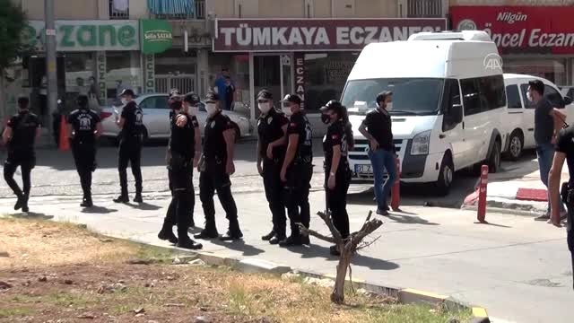 10 suçtan aranan zanlı Antalya'da sahte kimlikle yakalandı