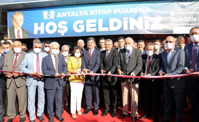 11. Antalya Kitap Fuarı açıldı  Antalya’da 10 gün boyunca kitap şöleni yaşanacak