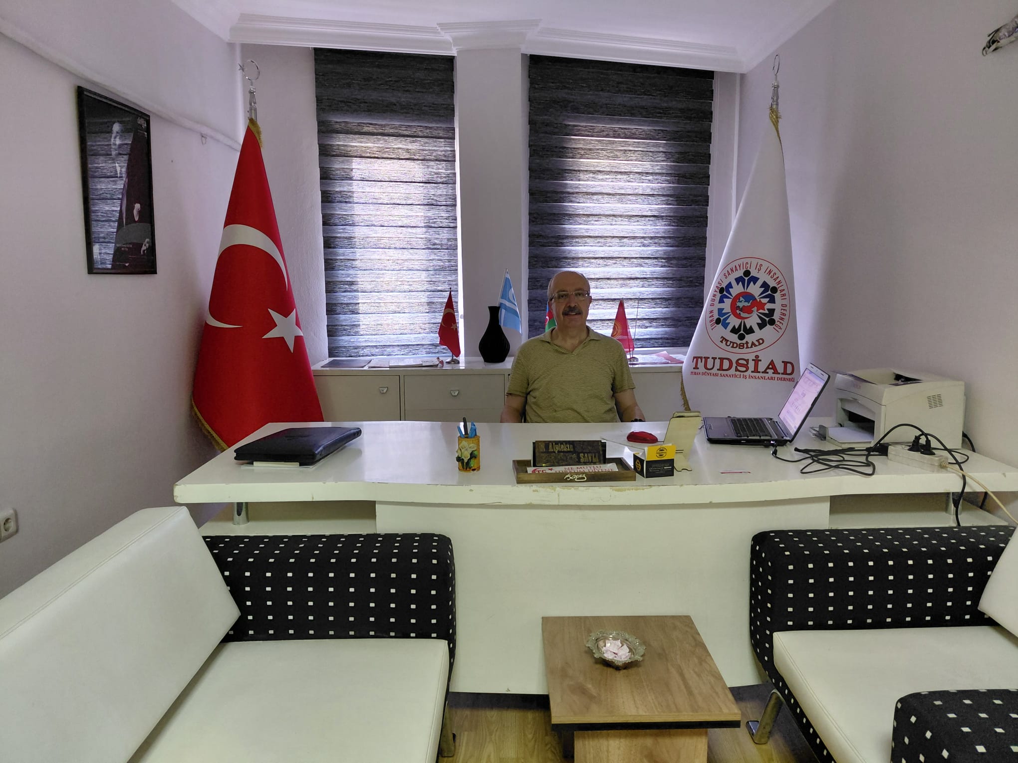 TUDSİAD GENEL BAŞKANI MEHMET ALPTEKİN ŞAVLI’DAN BABALAR GÜNÜ MESAJI