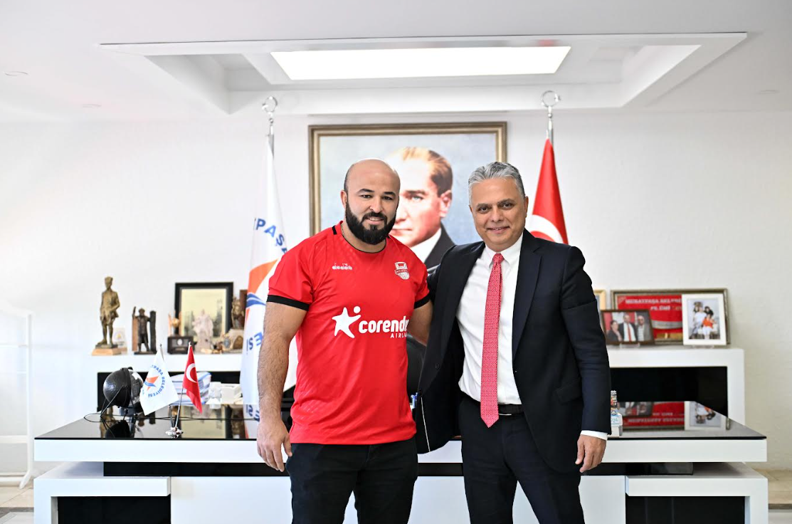 Altın kemerin adresi değişmiyor: Muratpaşa yine şampiyonluğa yürüyor