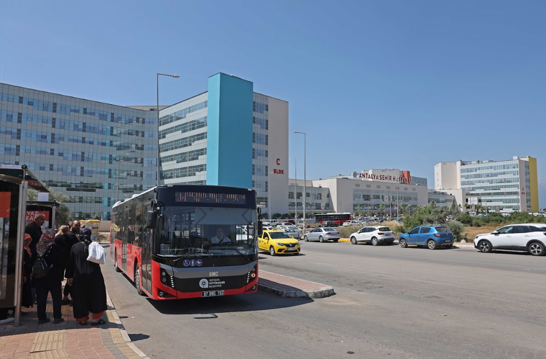  Büyükşehir’den Şehir Hastanesi’ne kolay ulaşım