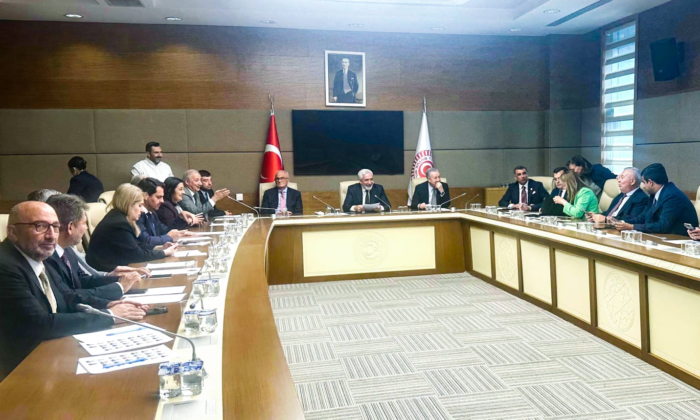 GALİP ENSARİOĞLU YENİDEN ÇEVRE KOMİSYON BAŞKANI OLDU
