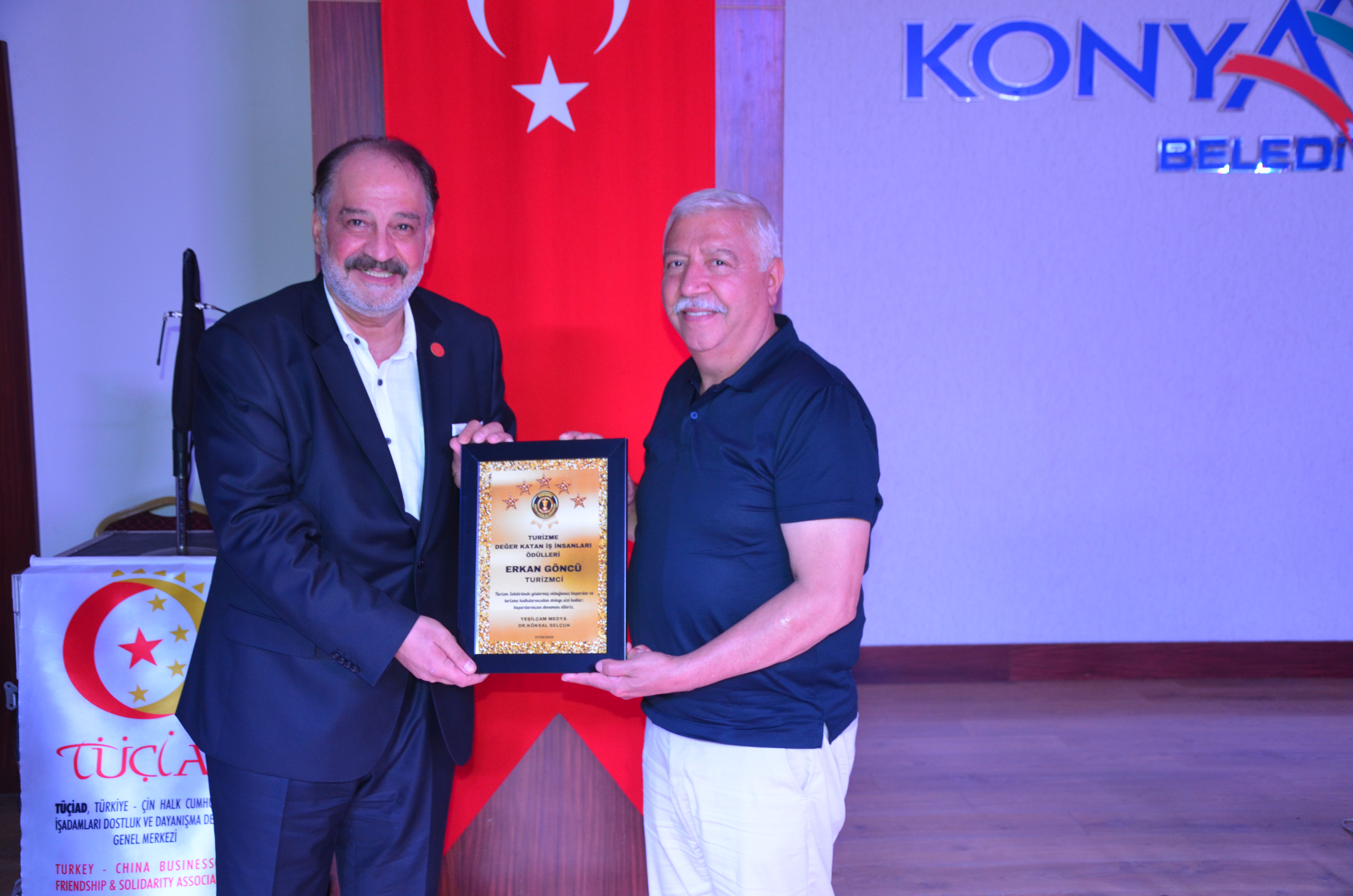 Turizme Hizmet ve Kalite Ödülü: Erkan Göncü’ye Anlamlı Takdim