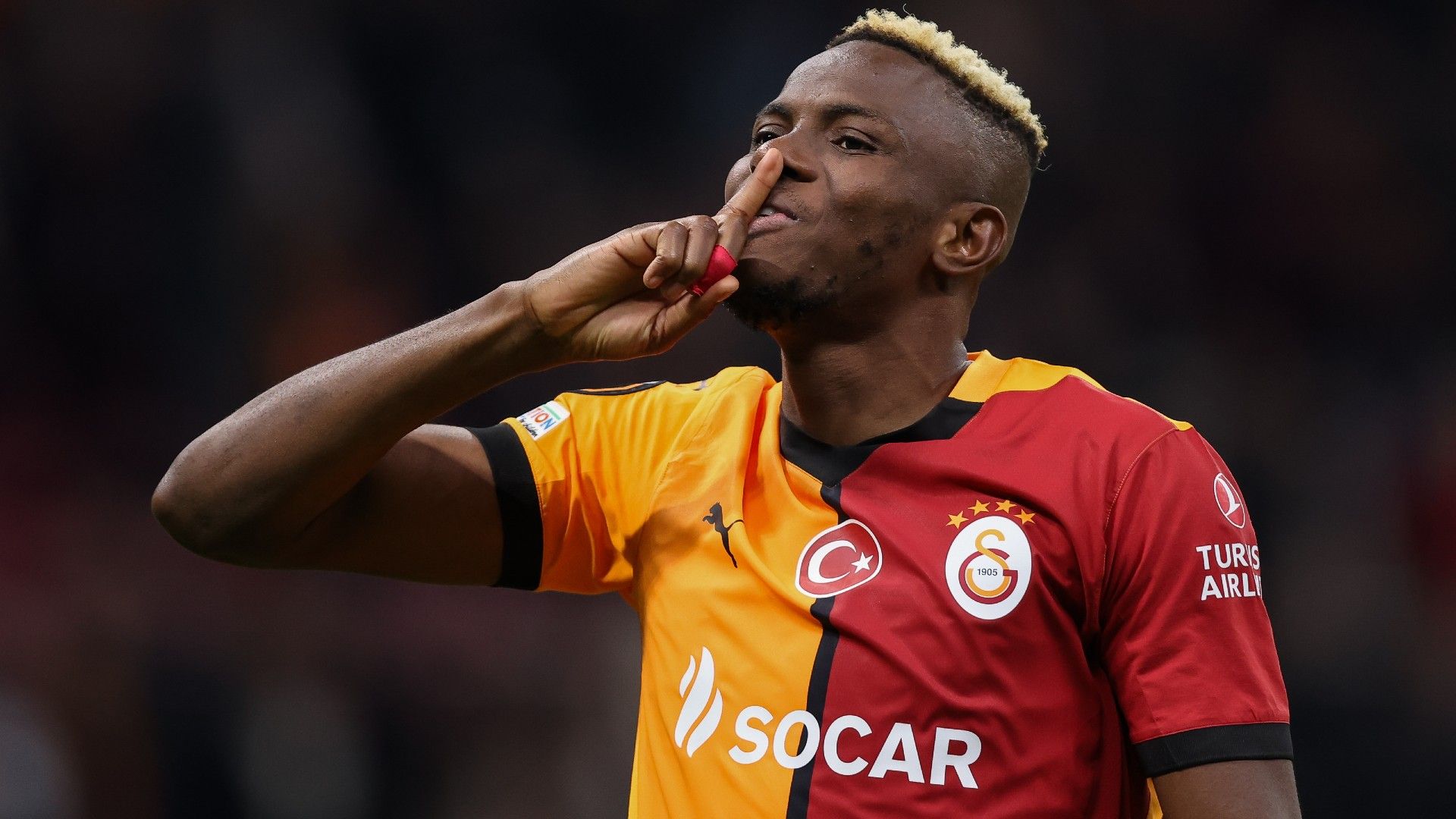 Osimhen Galatasaray'ı Seçti, Napoli Freni Çekti!