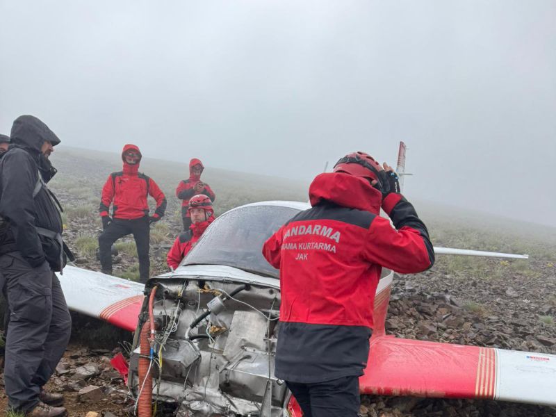 Elim Uçak Kazasında Hayatını Kaybeden Pilot Mehmet Demirci’ye Allah’tan Rahmet Diliyorum