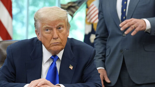 Trump’tan Küresel Ekonomiye Sert Fren: 12 Ülkeye Daha Ek Vergi Yolda