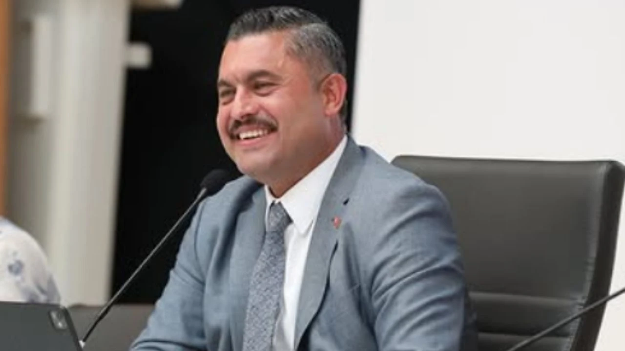 CHP’li Şile Belediyesi’ne Gece Operasyonu: Başkan Özgür Kabadayı Gözaltına Alındı