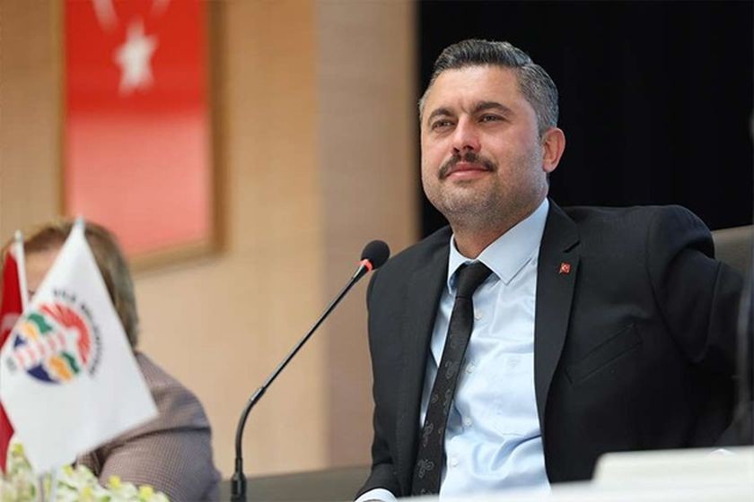 Şile Belediye Başkanı Özgür Kabadayı Görevden Uzaklaştırıldı