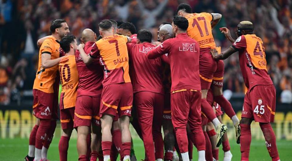 Galatasaray’ın 25. Şampiyonluğu Berlin’de Coşkuyla Kutlandı