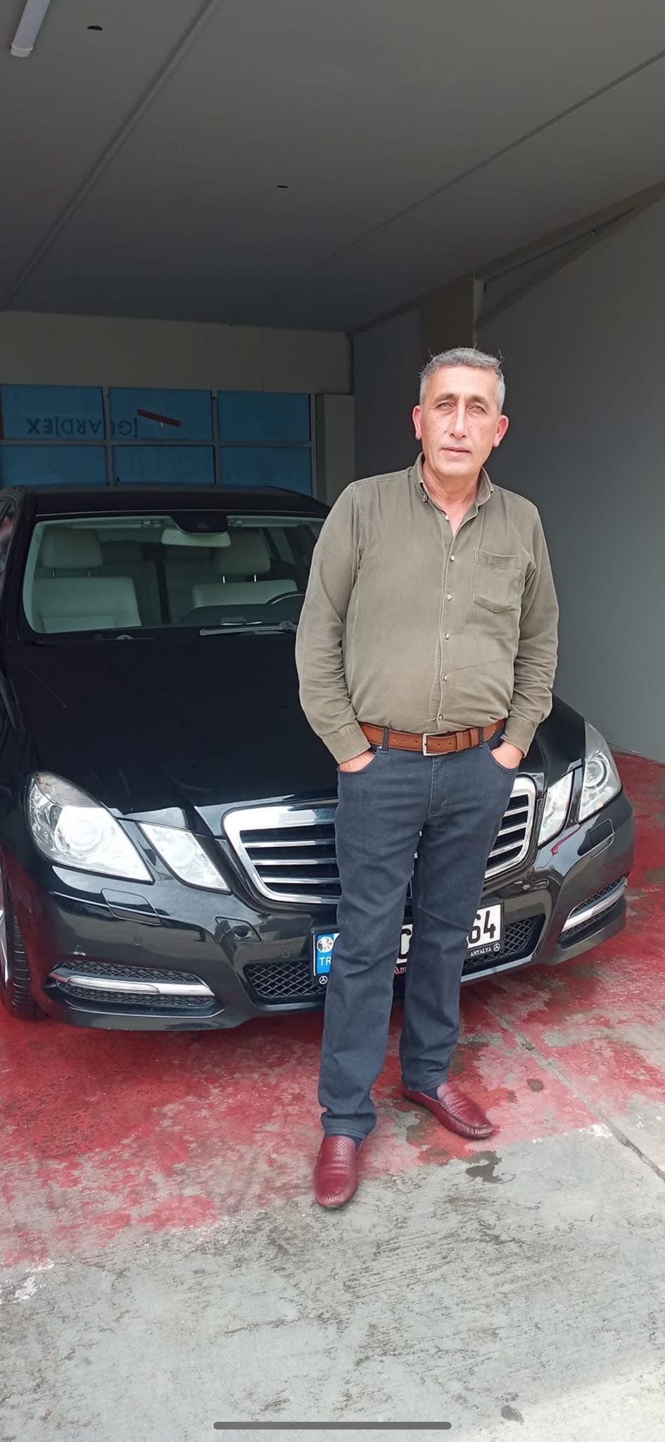Şenyüz Ailesinden Güçlü İş Birliği: Baba Emin Şenyüz, Oğlunun E-Ticaret Ofisine Yönetim Kurulu Başkanı Oldu