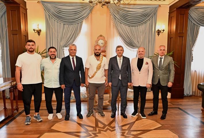 Orhan Okulu’dan Vali Şahin’e anlamlı ziyaret