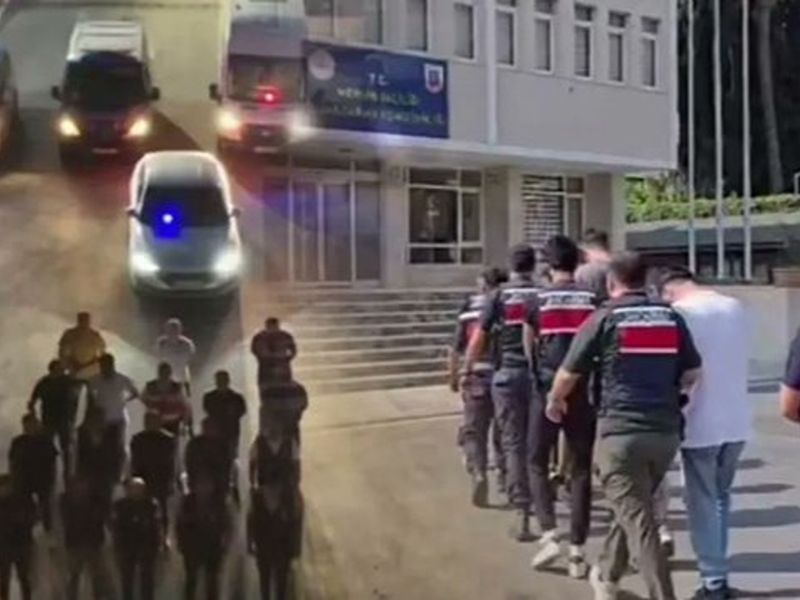 ''Hesaplarında 1 Milyar TL’lik İşlem Hacmi Bulunan 44 Şüpheli Yakalandı''