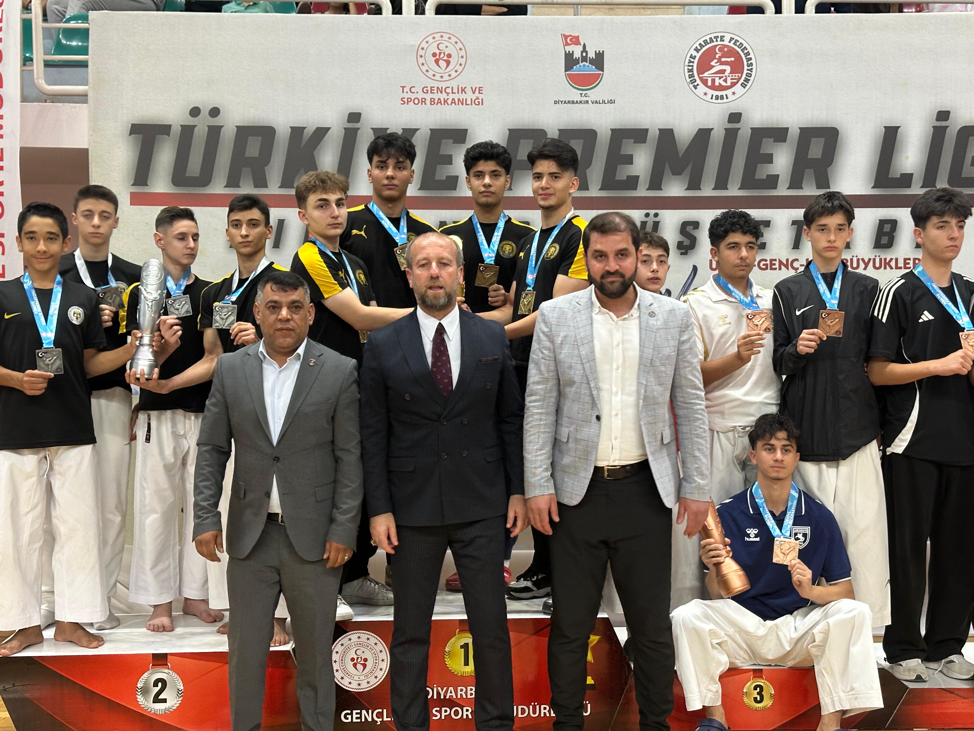 Türkiye Karate Premier Ligi Rıdvan Gümüş Etabı Diyarbakır’da Coşkuyla Başladı