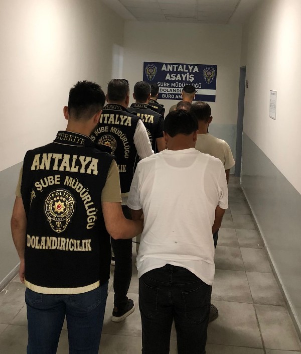  Nitelikli Dolandırıcılık Suçundan 4 Şüpheli Yakalandı
