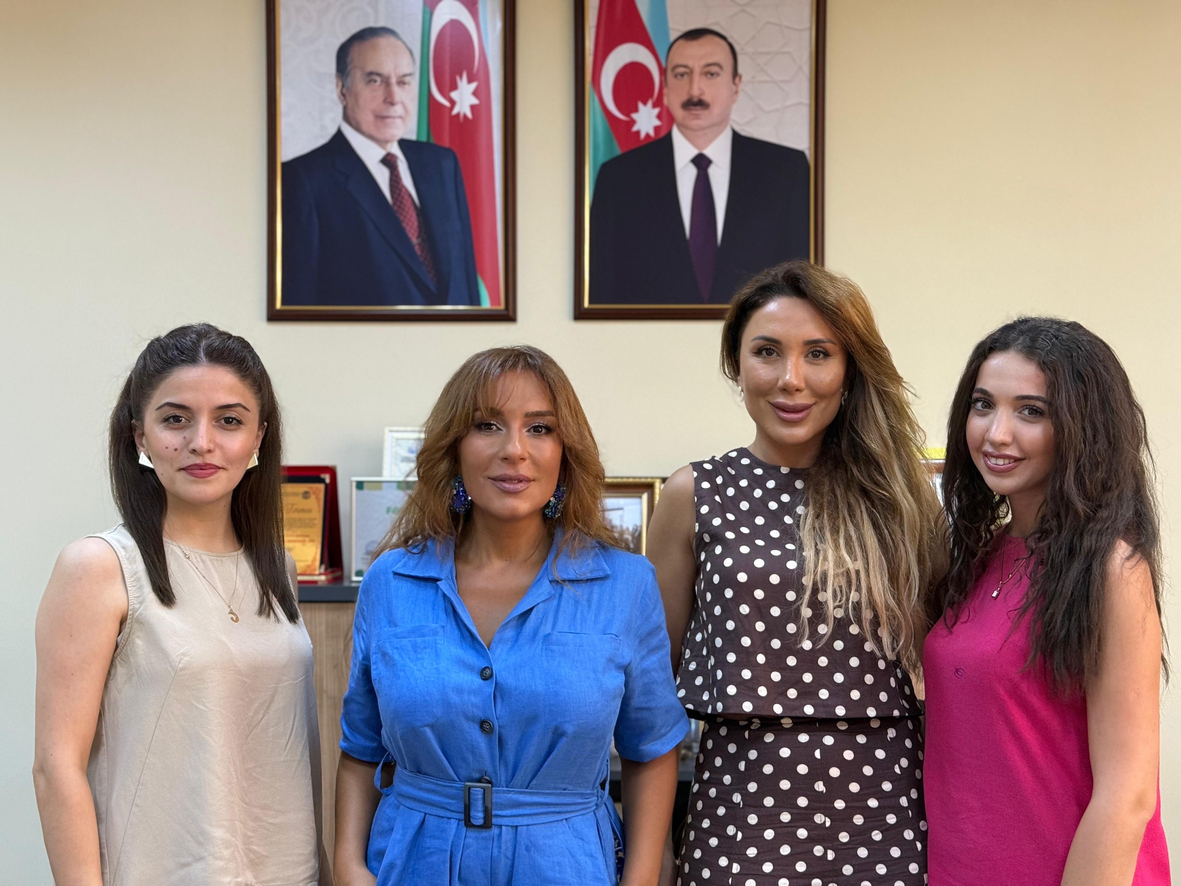 Xalq artisti Tünzalə Ağayeva gənclərlə görüşdü -