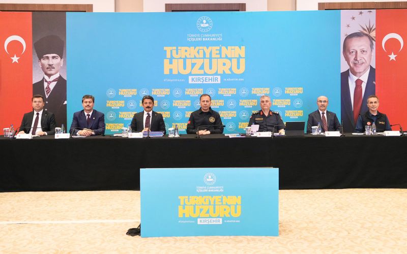 İçişleri Bakanı Sayın Ali Yerlikaya Kırşehir’de Türkiye’nin Huzuru Toplantısına Katıldı