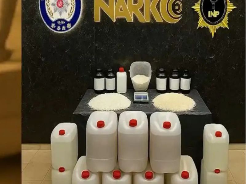 ''İstanbul’da Düzenlenen Uyuşturucu Operasyonlarında 218 Kilo Metamfetamin Ele Geçirildi''
