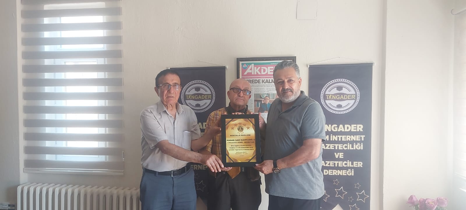 TİNGADER Genel Sekreteri Hasan Sadi Kahyaoğlu’na Ödül