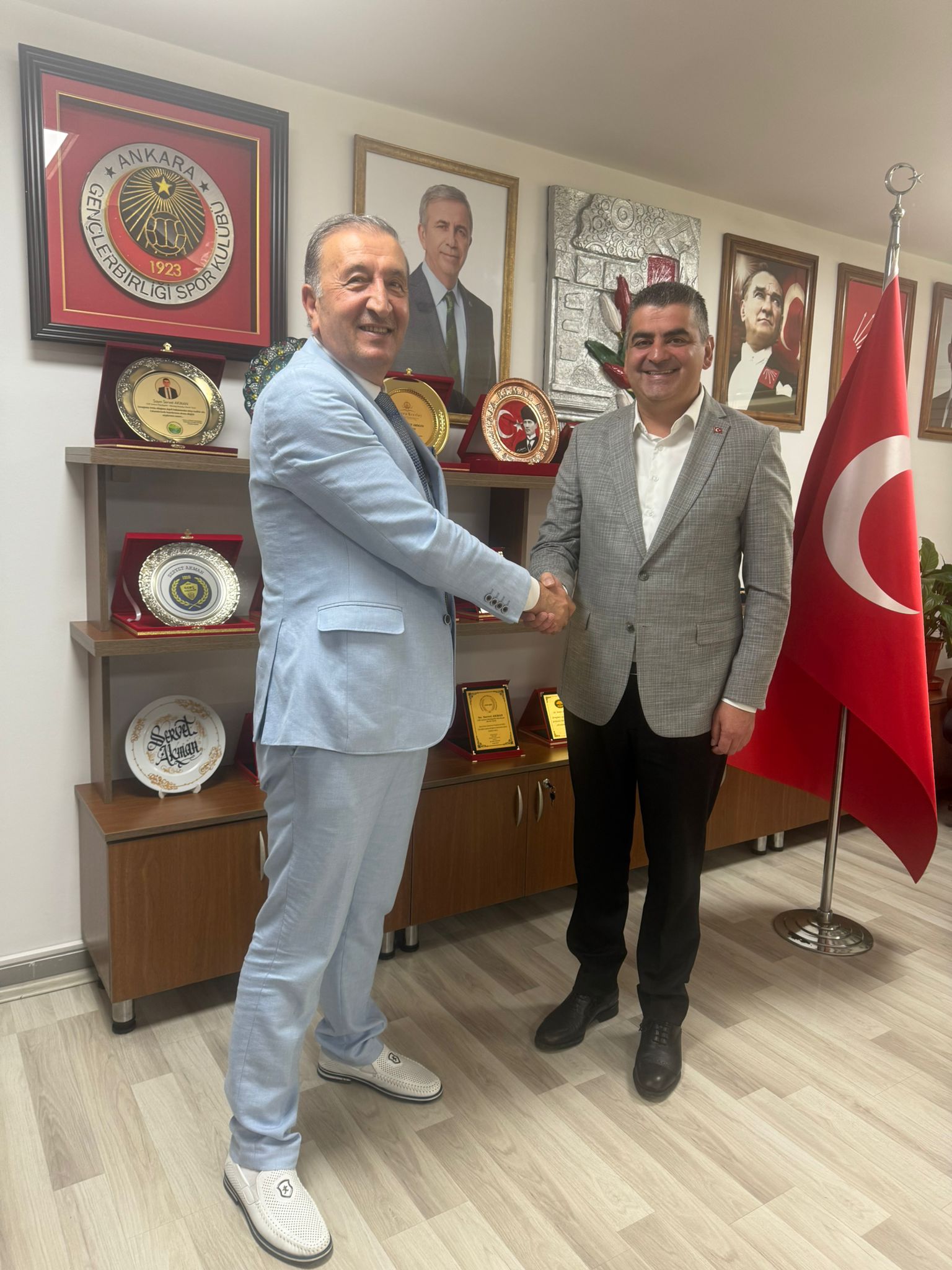 ABP Genel Başkanı Bedri Yalçın’dan CHP Ankara Büyükşehir Belediyesi Meclis Üyesi Servet Akman’a Ziyaret