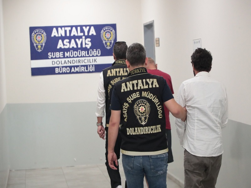 Antalya Genelinde Asayiş Denetimleri Gerçekleştirdi 