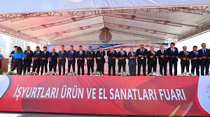 ADALET BAKANI TUNÇ, İŞYURTLARI ÜRÜN VE EL SANATLARI FUARI'NI AÇTI
