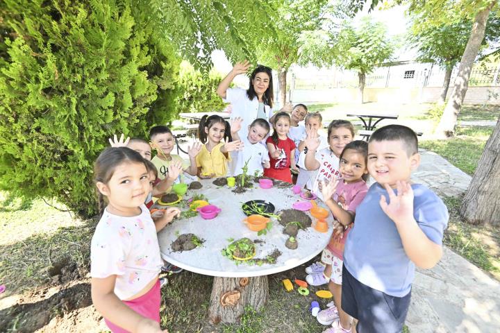 Kreşlerde yeni eğitim-öğretim dönemi başladı