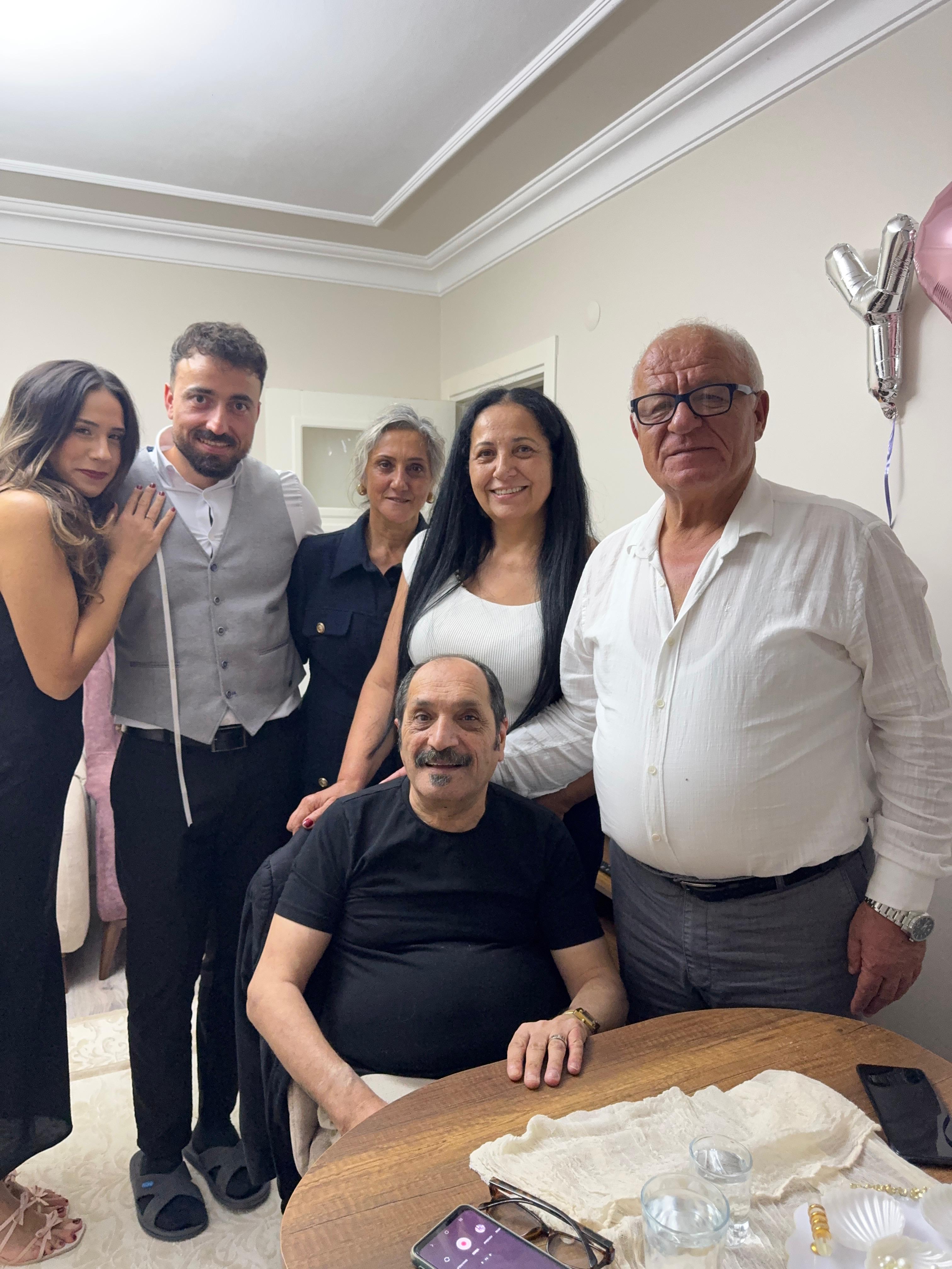 Ünlü Yönetmenin Ailesinde Unutulmaz Gece