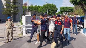 Antalya'nın Manavgat ilçesinde 5 yıldızlı tutulan bölgede tutulan 5 şüpheliden 3'ü tutuklandı