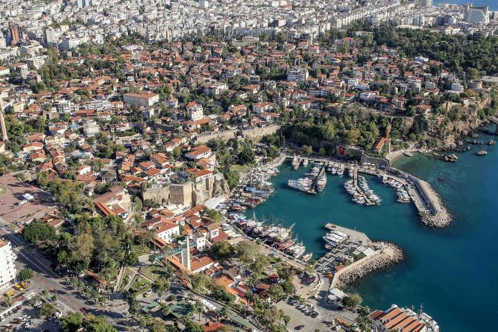 Kaleiçi’ni sporla keşfet
