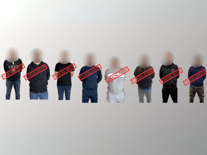 İçişleri Bakanımız Sayın Ali Yerlikaya, 7 ilde organize suç örgütlerine yönelik operasyonlarda, 78 şüphelinin yakalandığını, bunlardan 46'sının tutuklandığını açıkladı.   46’sı TUTUKLANDI. 27'si adli kontrol hükümleri uygulandı. Diğerlerinin işlemleri dev