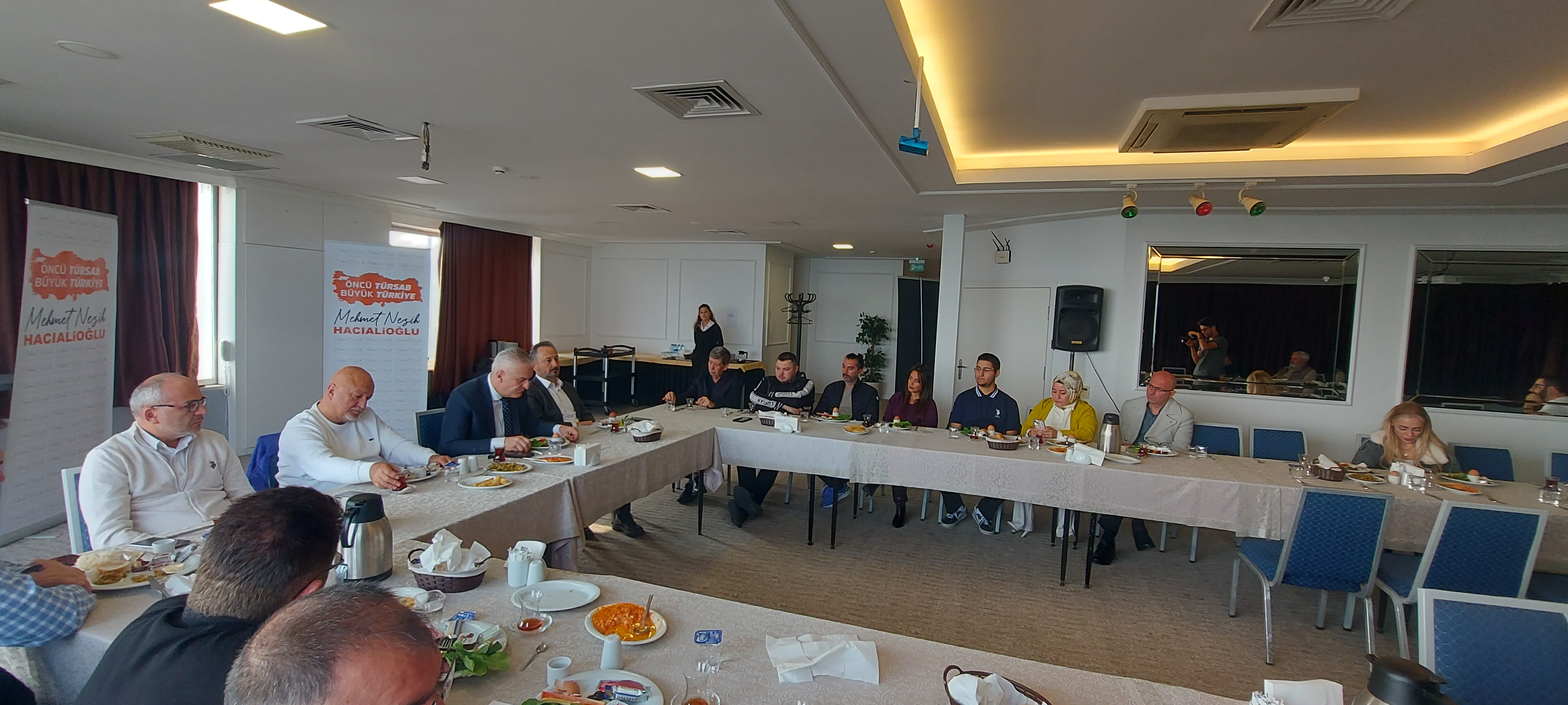 TÜRSAB Başkan Adayı Mehmet Nezih Hacıalioğlu Samsun’da Basınla Buluştu: “Öncü Tursab Büyük Türkiye “