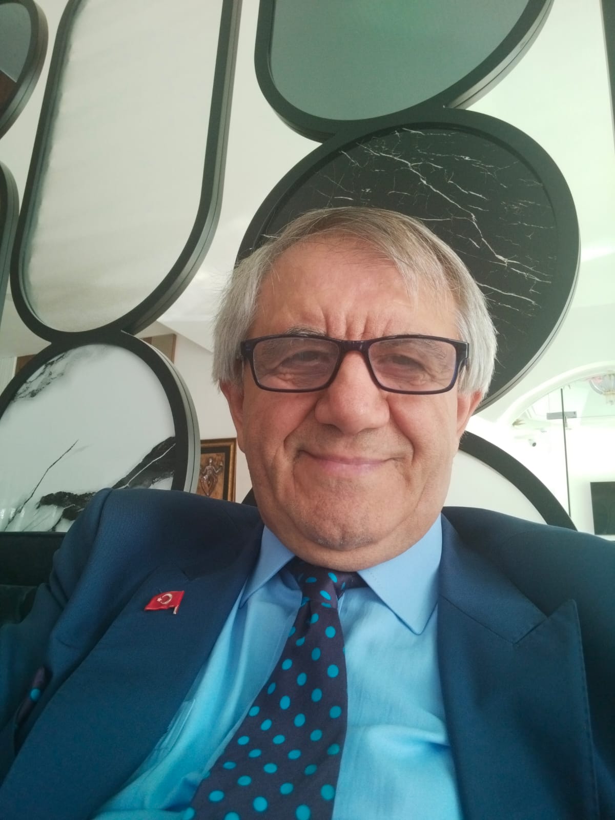 MÜJDAT KAYAYERLİ: ATATÜRK’ÜN 3. YOL EKONOMİK MODELİ TÜRKİYE’MİZE ÖRNEK OLMALIDIR! 