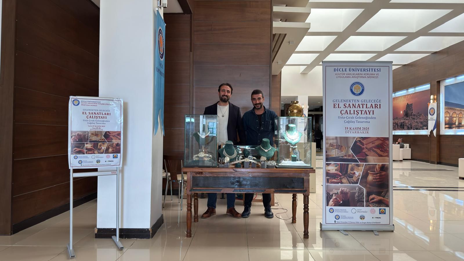 Dicle Üniversitesinde Düzenlenen El Sanatları Çalıştayında Diyarbakır Kuyumculuğunun Kültürel Mirası Akademik Çerçevede Ele Alındı