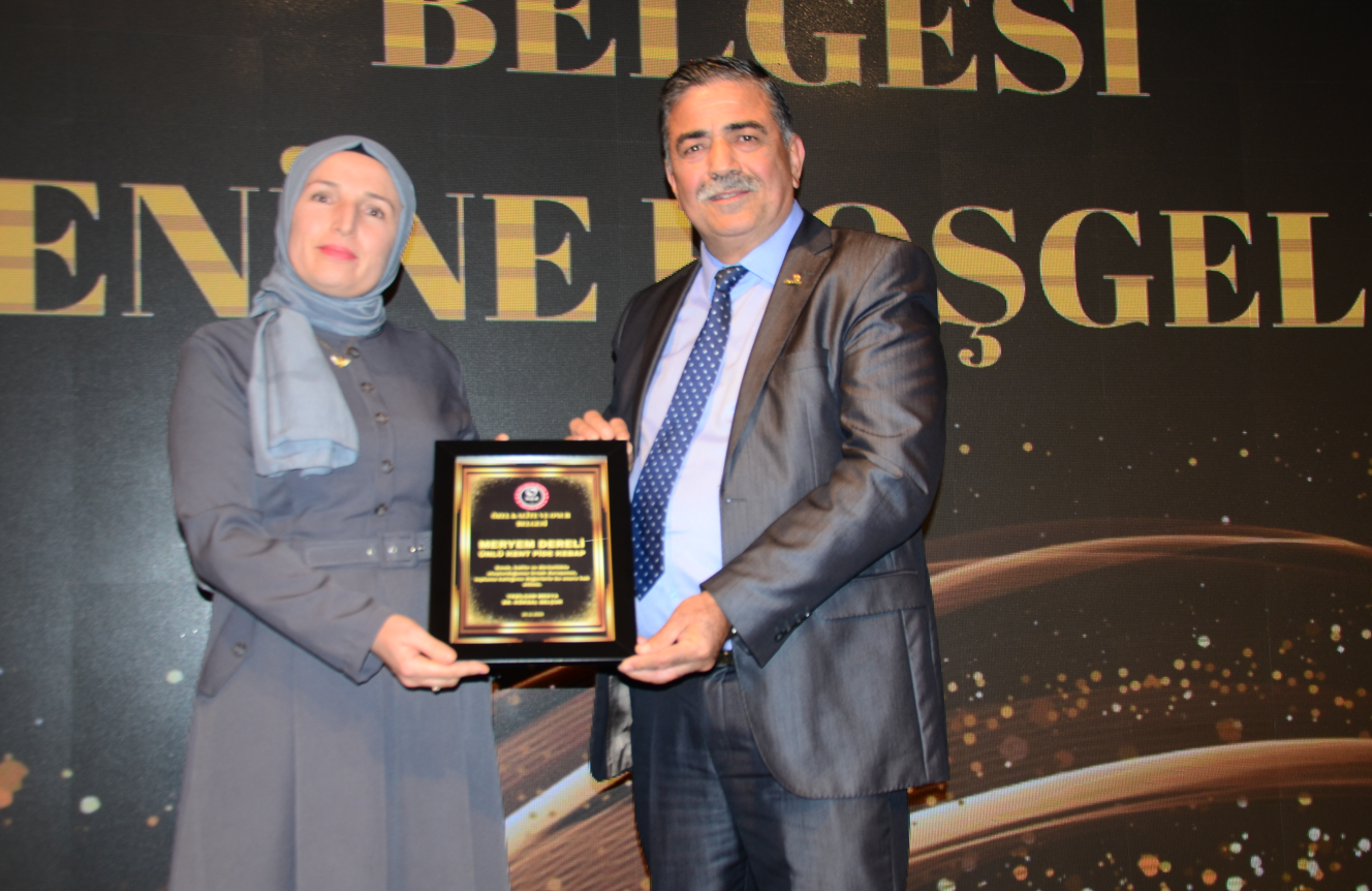 Ünlü Kent Pide Sahibi Meryem Dereli, Özel Kalite ve Onur Belgesi’ne Layık Görüldü