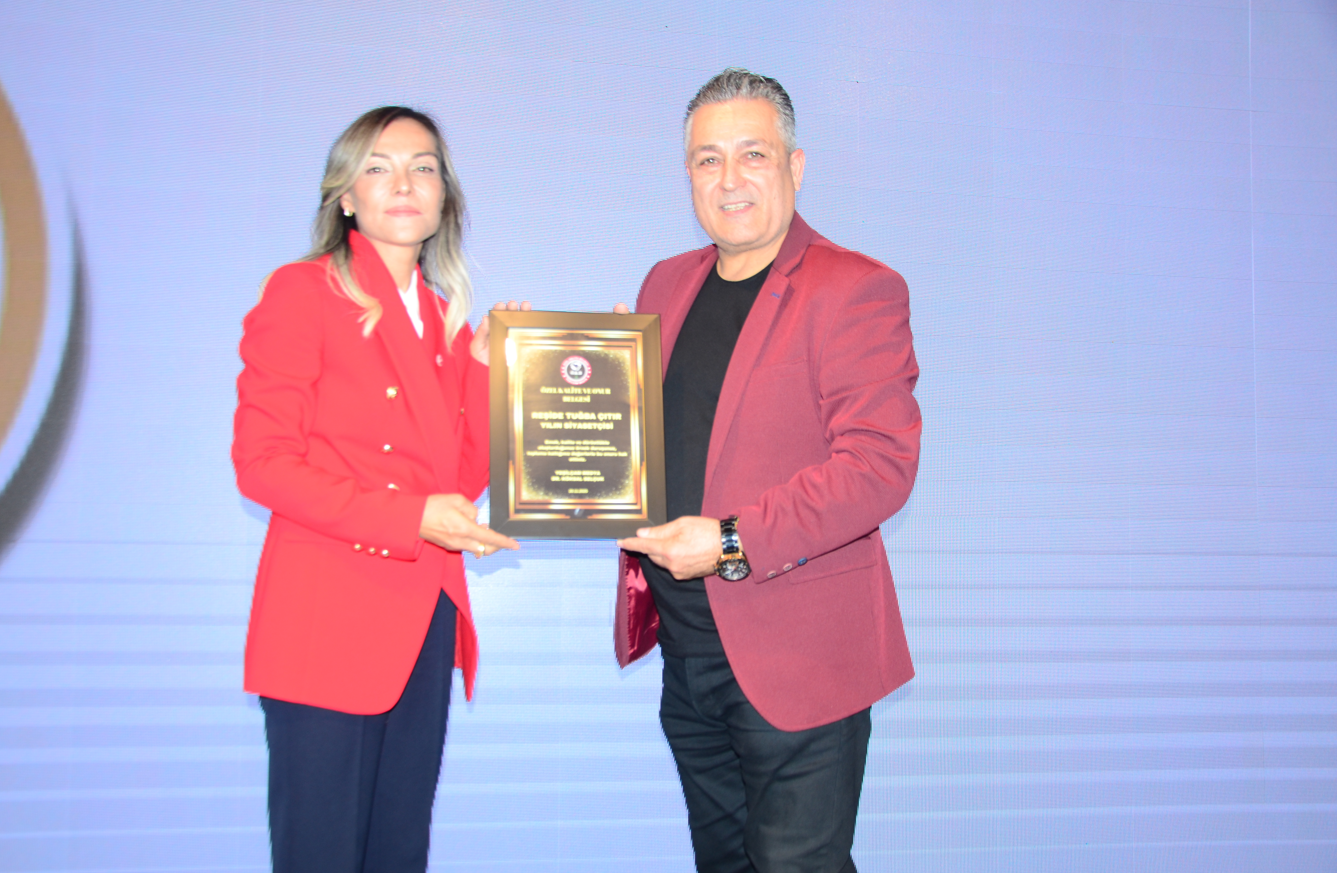 Anadolu Birliği Partisi (ABP) Antalya İl Başkanı Reşide Tuğba Çıtır, Özel Kalite ve Onur Belgesi’ne Layık Görüldü