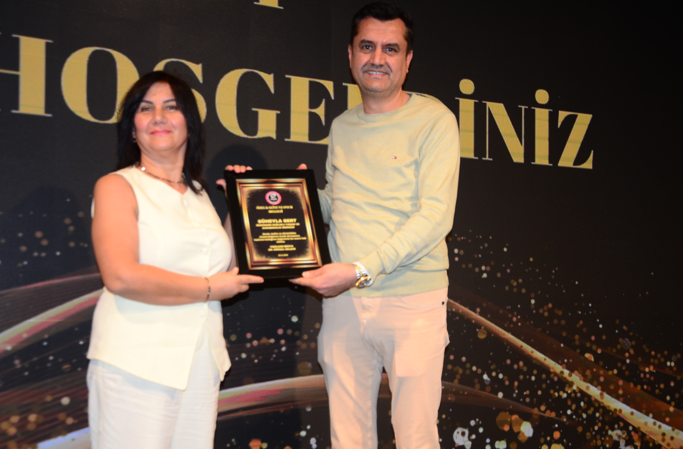 Rezonans Sağlıklı Yaşam ve Danışmanlık Merkezi Sahibi Süheyla Sert’e Özel Kalite ve Onur Belgesi Takdim Edildi