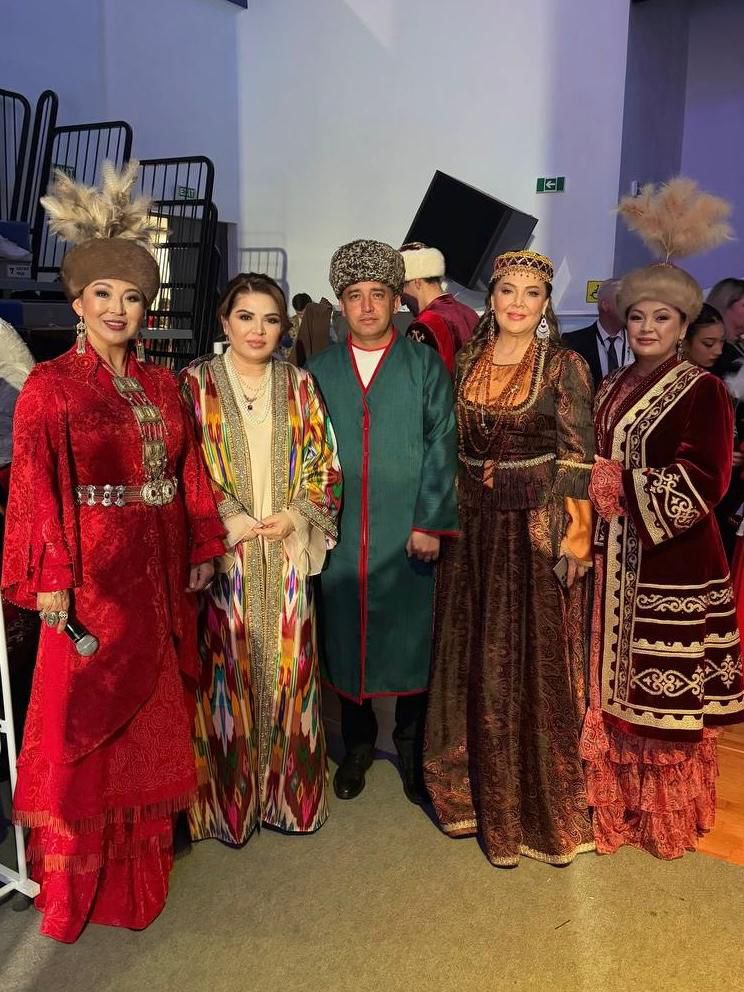 Asr Türk’ün Asrı Aktau’da Yankılandı – Gülistan Aliyeva’dan Unutulmaz Performans