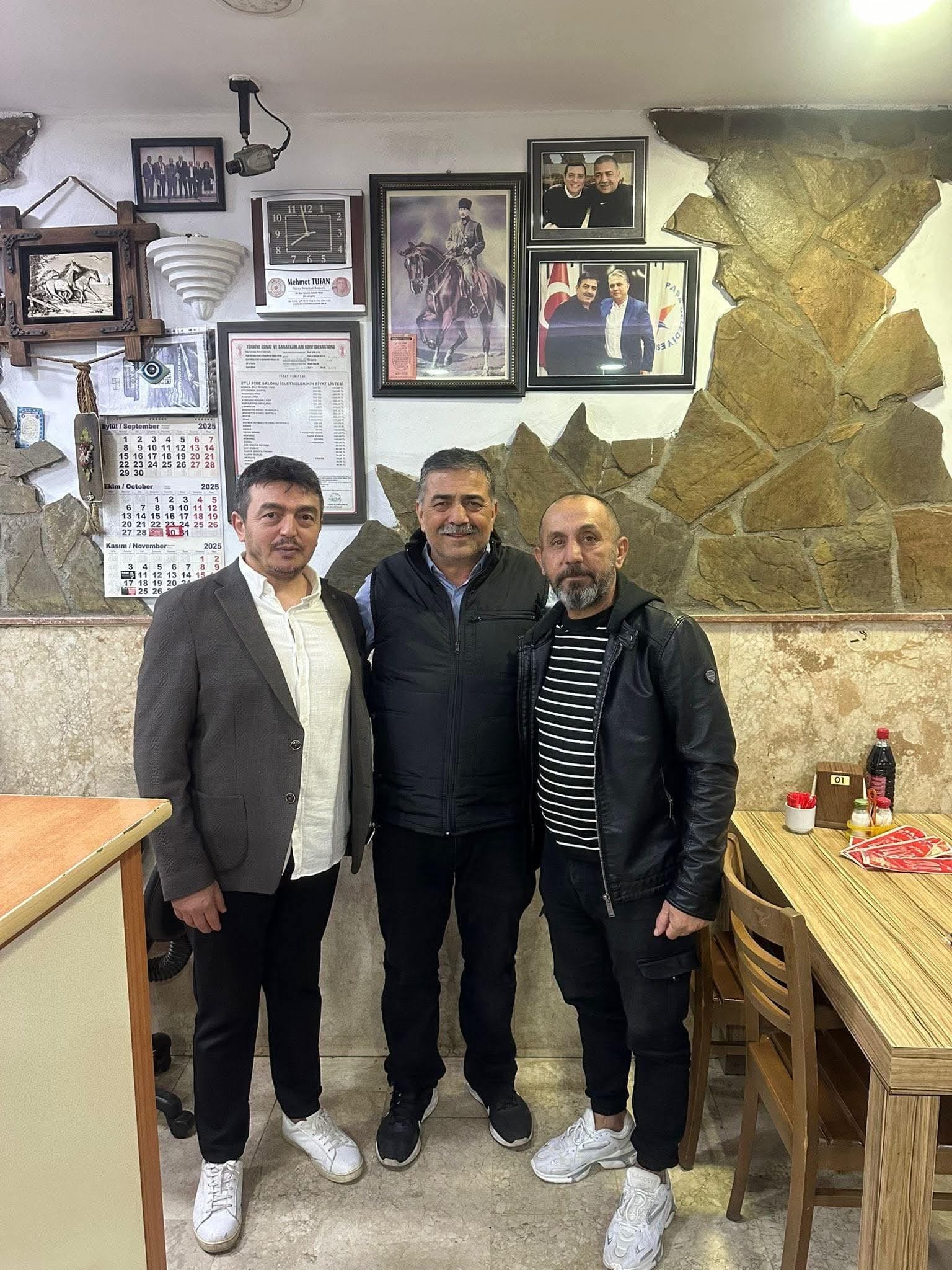 Başkan Adayı Adnan Asar’dan Kuryeler Federasyonu’na Teşekkür Ziyareti