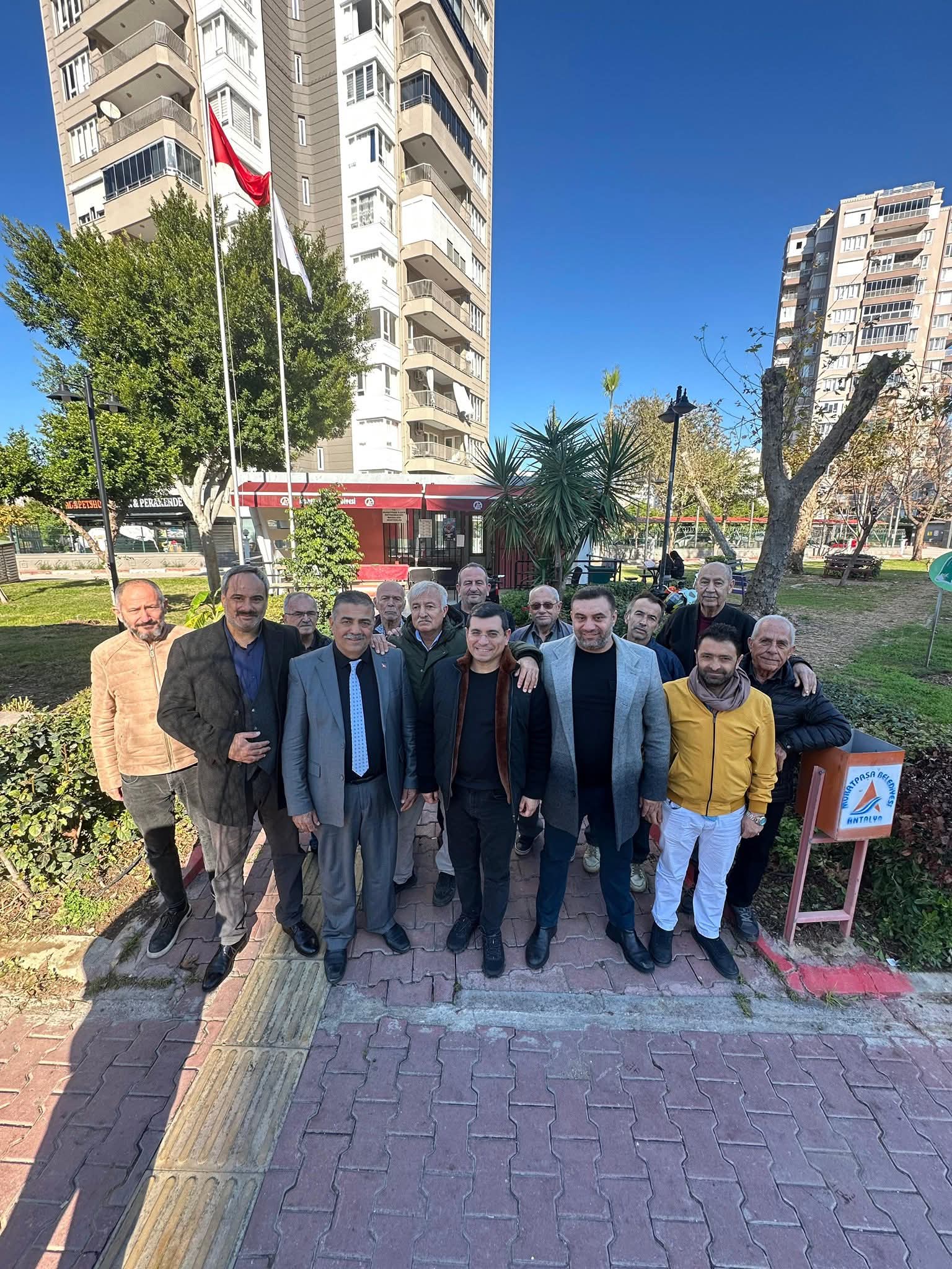 Adnan Asar’dan Meydankavağı Muhtarına Ziyaret: “Ben Yok, Biz Varız” Mesajı