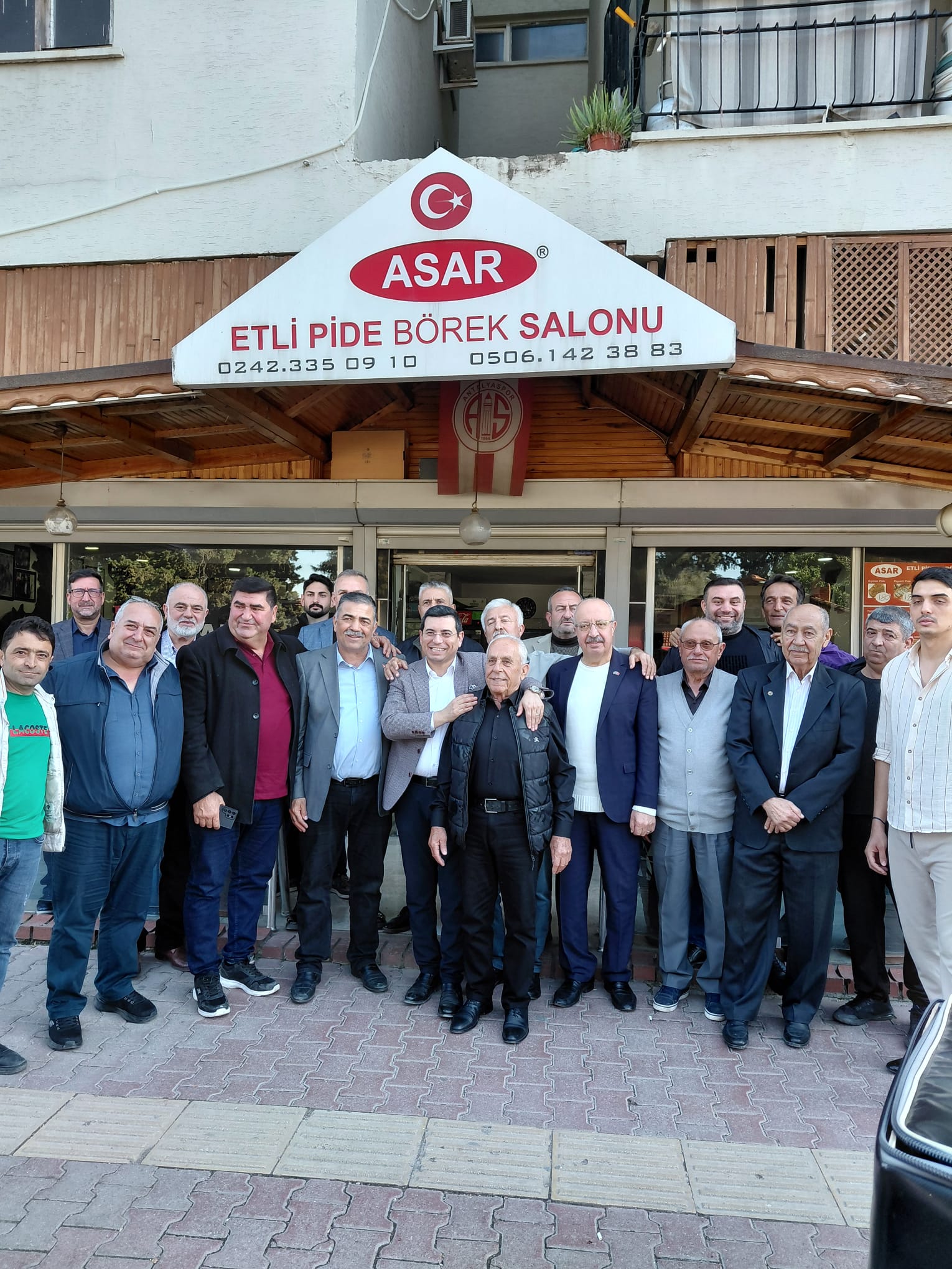 ASAR ETLİ PİDE’DE RENKLİ BULUŞMA | MURATPAŞA’DA GÖNÜLLER AYNI SOFRADA 