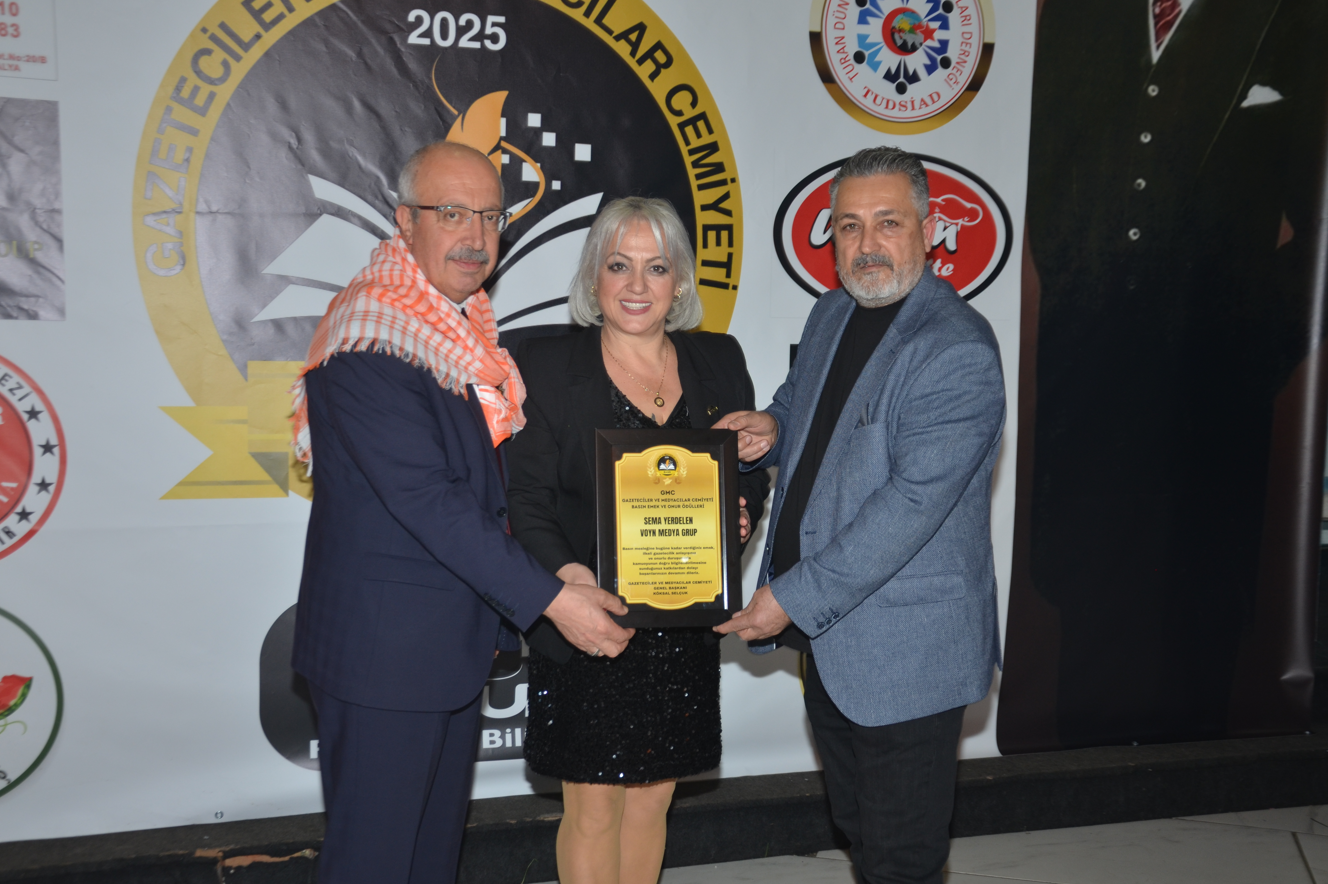 SEMA YERDELEN’E BASIN EMEK VE ONUR ÖDÜLÜ