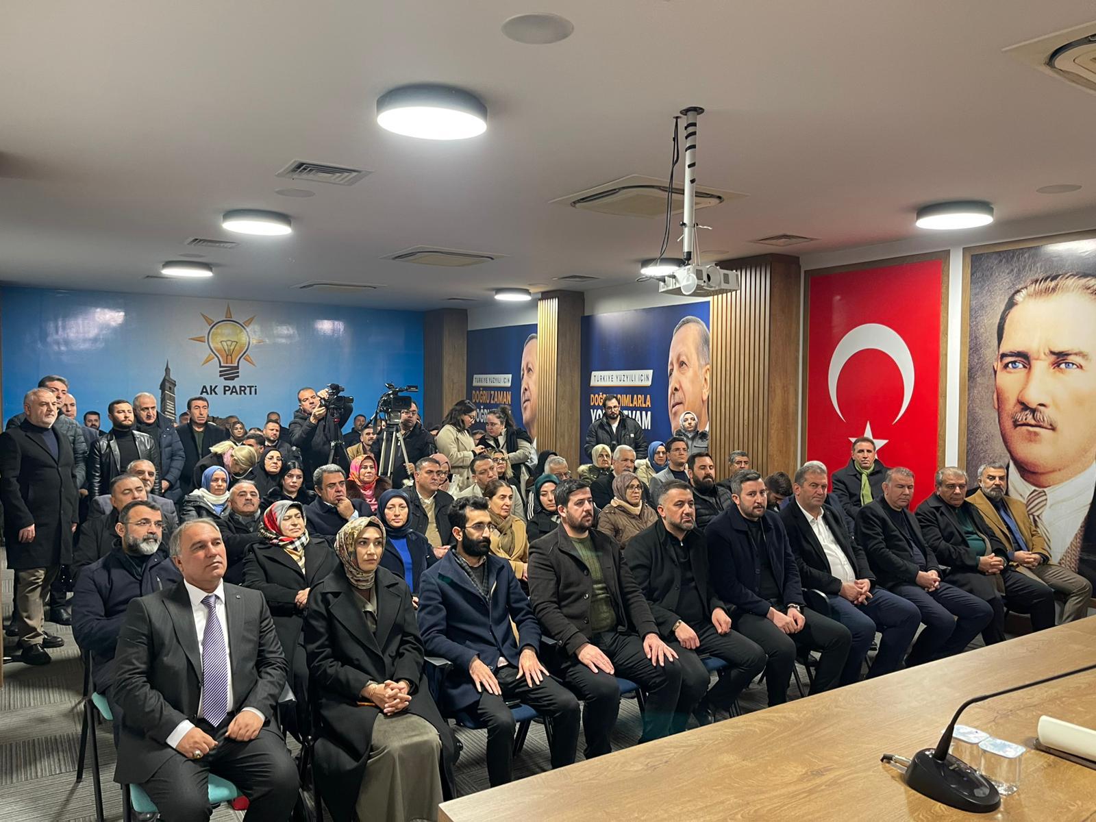 AK Parti Diyarbakır İl Başkanı Ömer İLER: “Bir yılda 11 bin 571 yeni üyeyle Diyarbakır’da üye sayımız 150 binin üzerine çıktı”