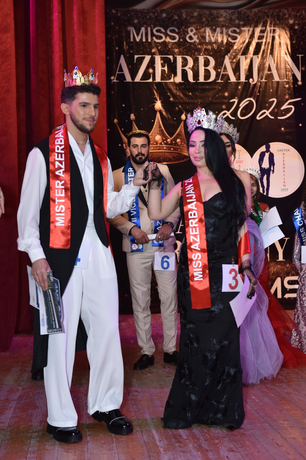 2025 Azerbaycan Ulusal Güzellik Yarışması'nın final gecesi, Raşid Behbudov Devlet Şarkı Tiyatrosu'nda gerçekleşti.