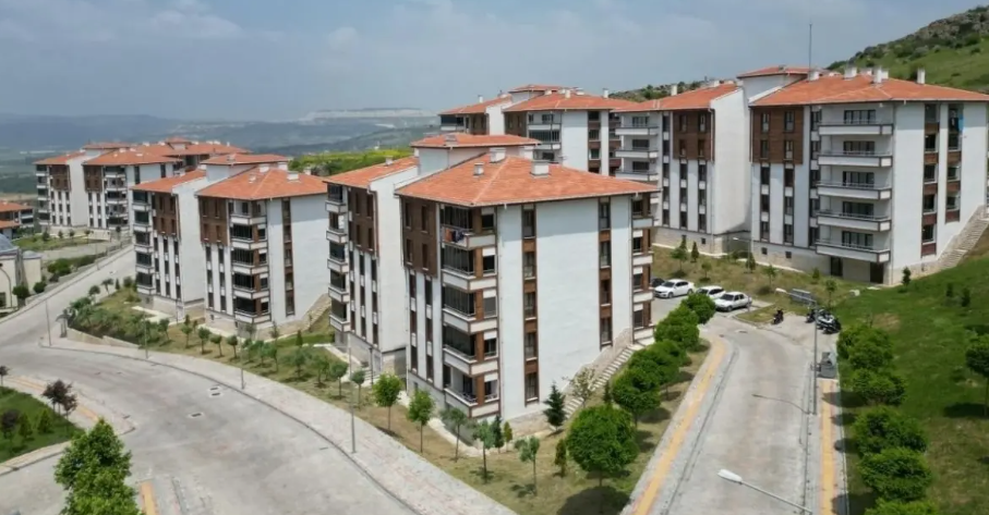 Eskişehir ve Karaman’da 7 bin 605 konut için kura günü