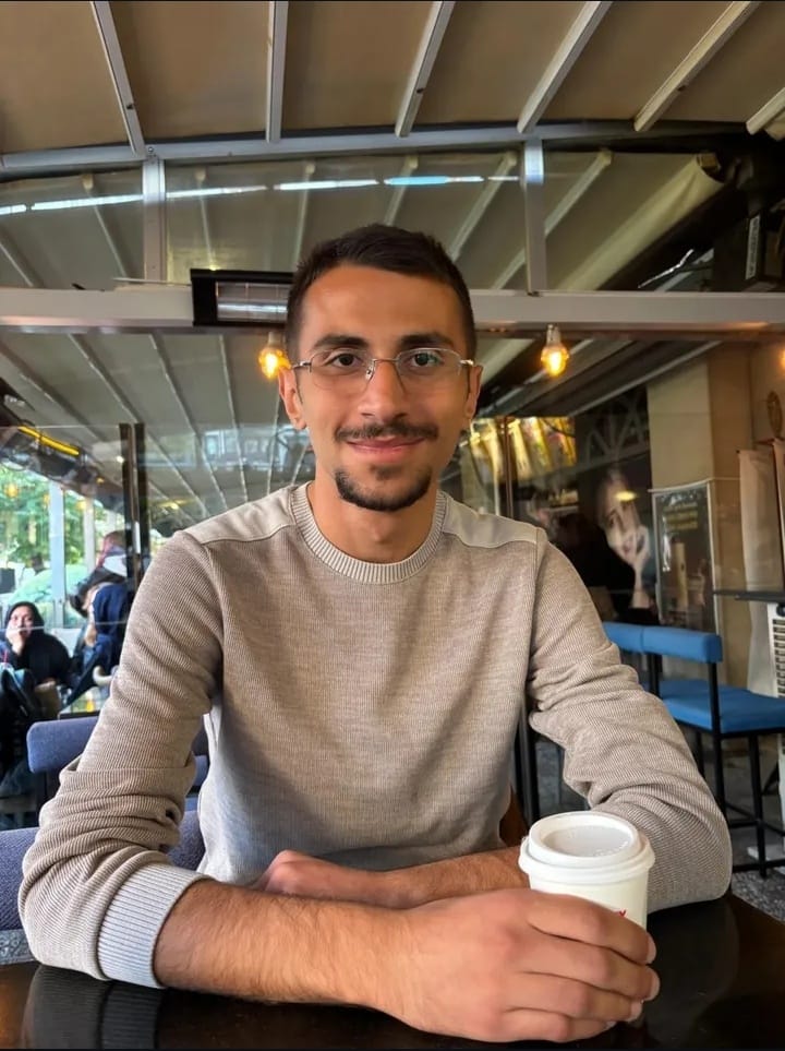 ALİ KORAY KAYA KİMDİR?