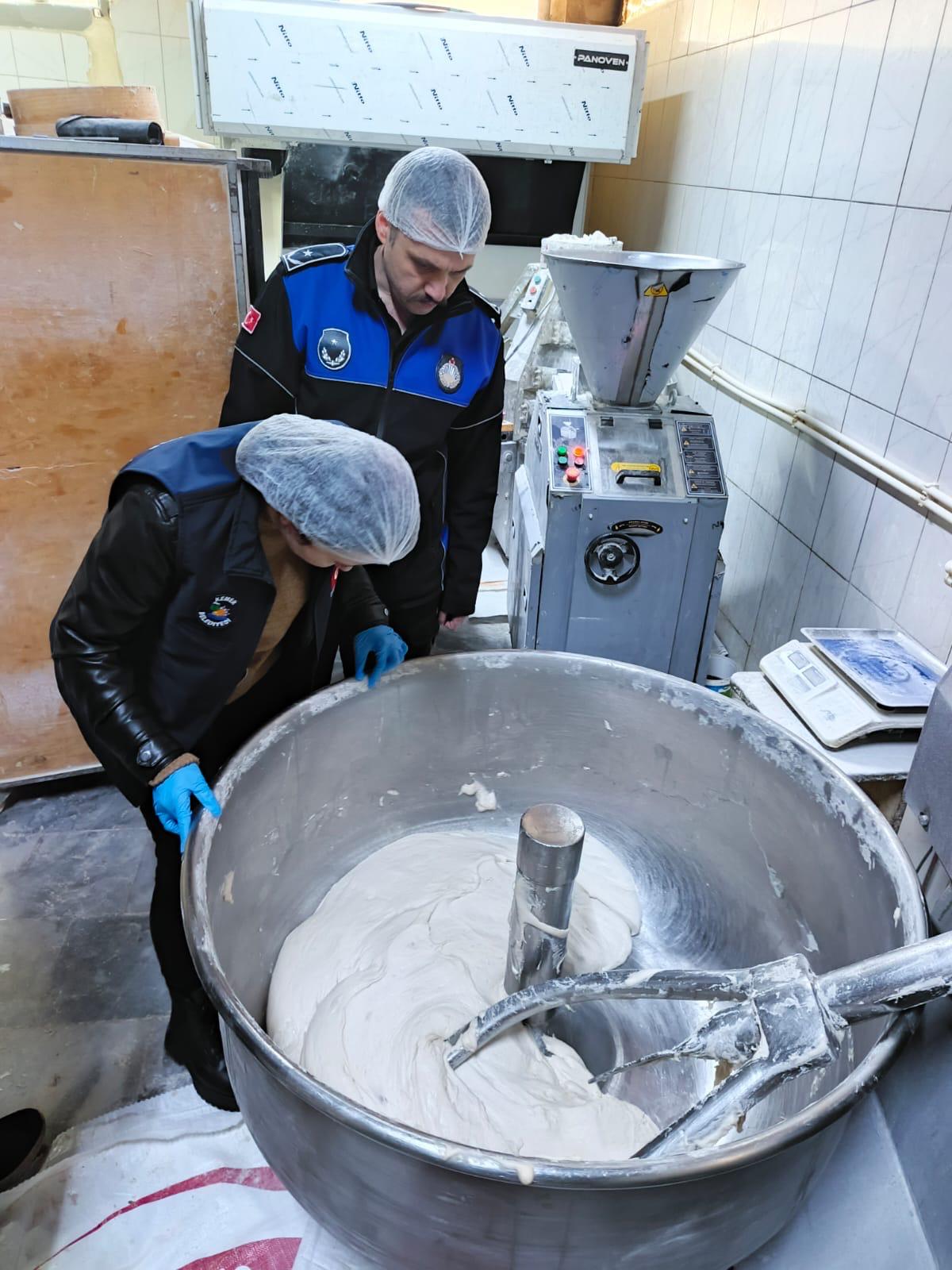 Zabıtadan market ve fırınlarda denetim