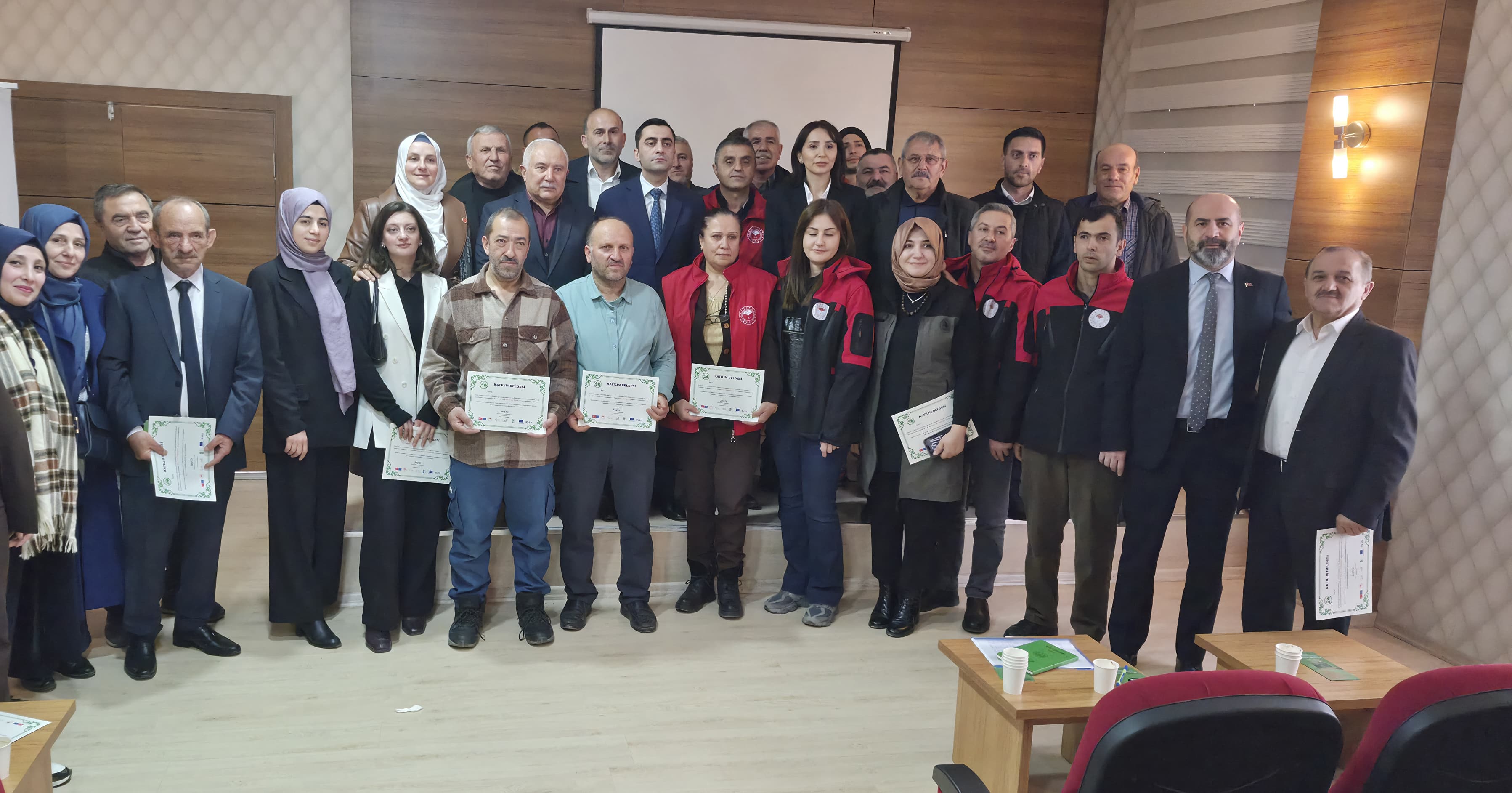 Kavak’ta düzenlenen salep eğitimiyle üreticilere A’dan Z’ye kapsamlı yetiştiricilik bilgisi aktarıldı