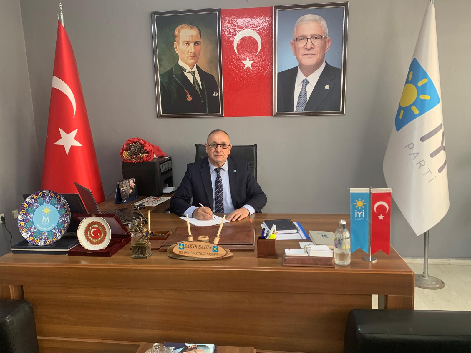 İYİ PARTİ TERME İLÇE BAŞKANLIĞI BASIN AÇIKLAMASI