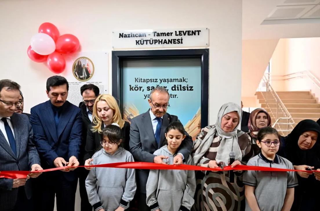 Depremde hayatını kaybeden iki kardeşin adı kütüphanede yaşatılacak